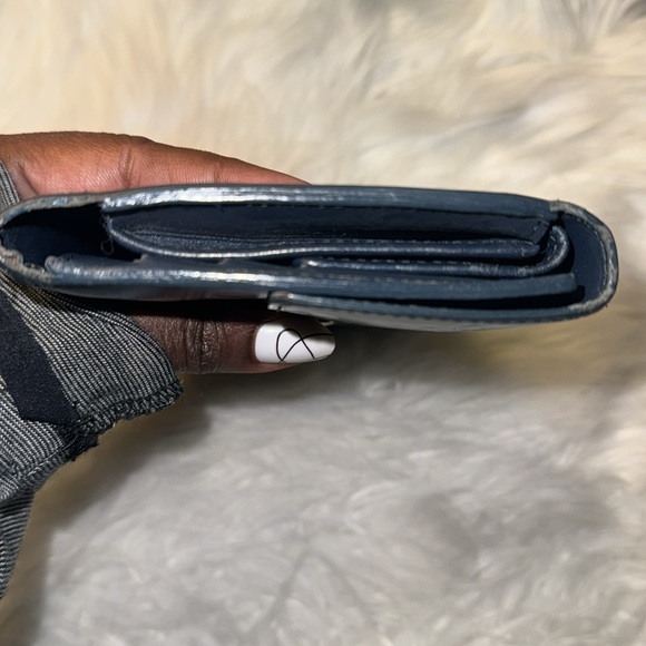 Louis Vuitton Grey Monogram Vernis Mat International, Grey wallet GUC - Picture 9 of 14